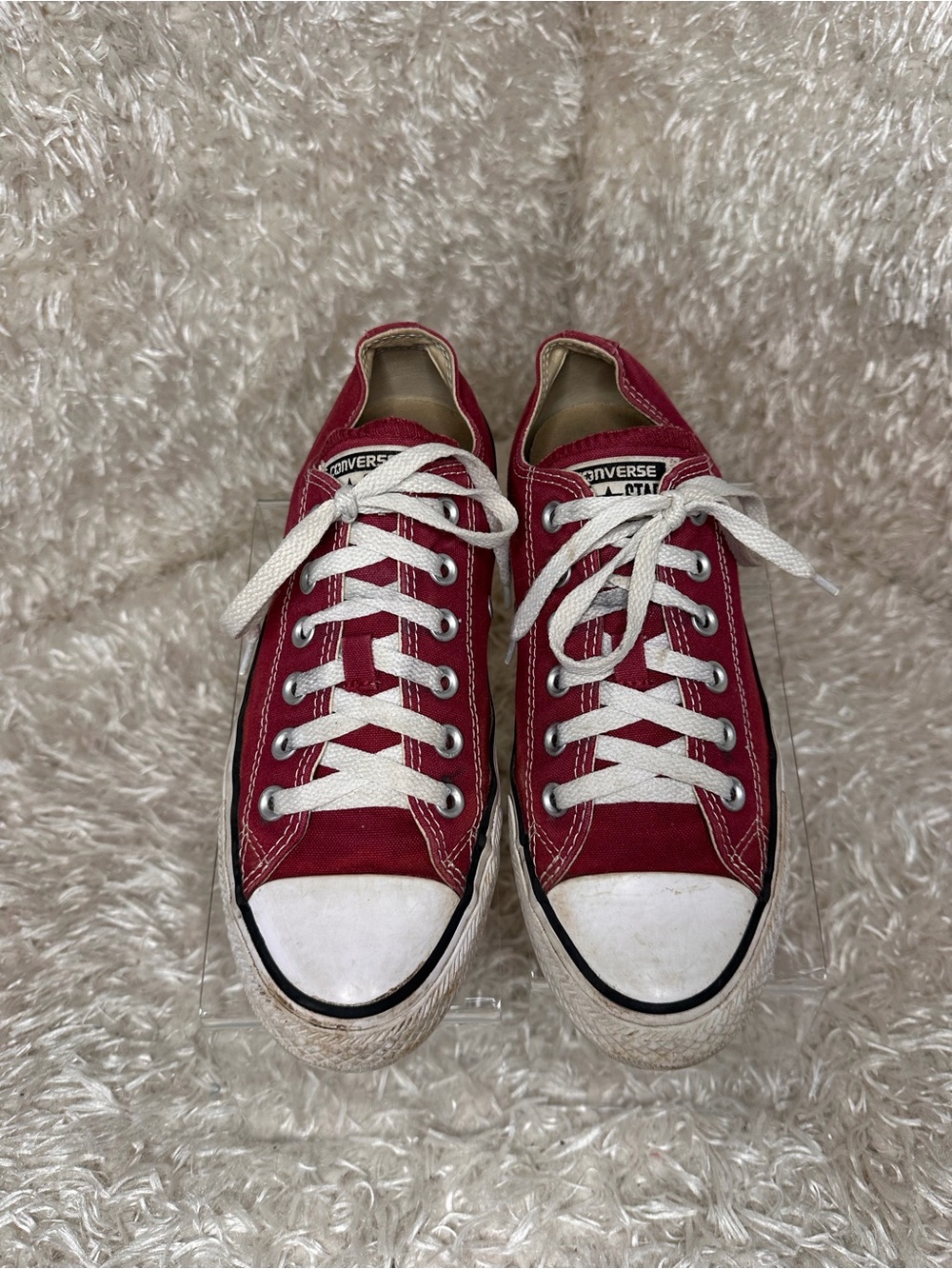 Converse Burgundy Red Low Top Canvas Sneakers Women's Size 8 - Picture 2 of 5